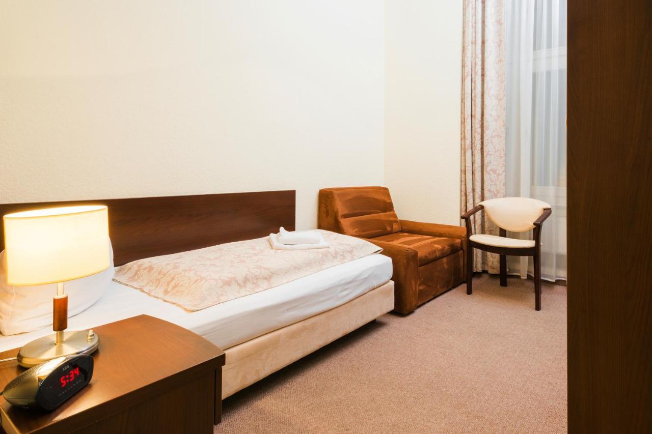 Upper Room Hotel Kurfuerstendamm Берлін Екстер'єр фото