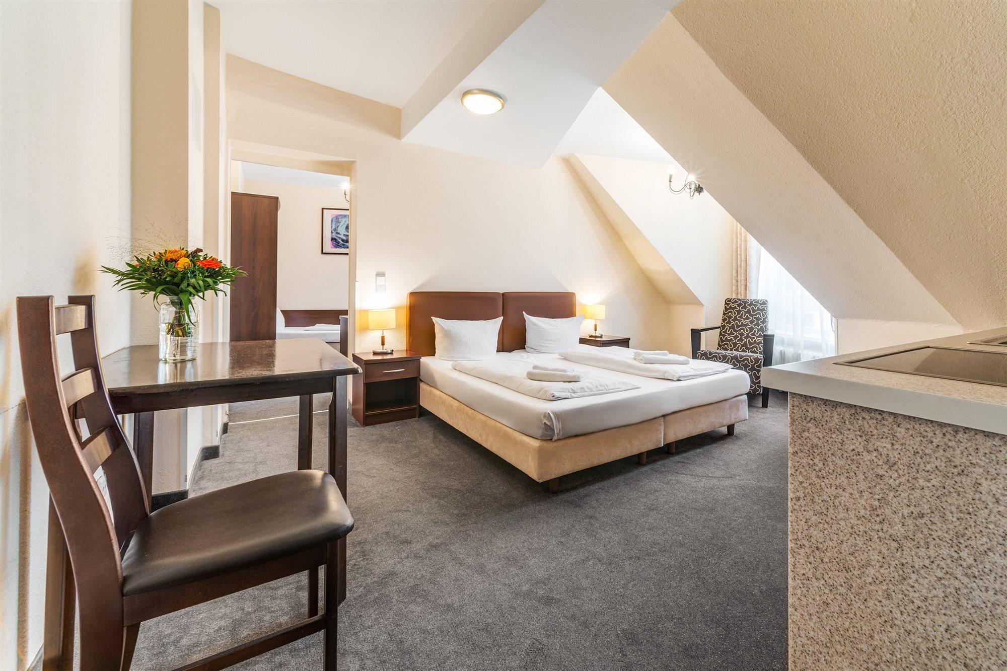 Upper Room Hotel Kurfuerstendamm Берлін Екстер'єр фото