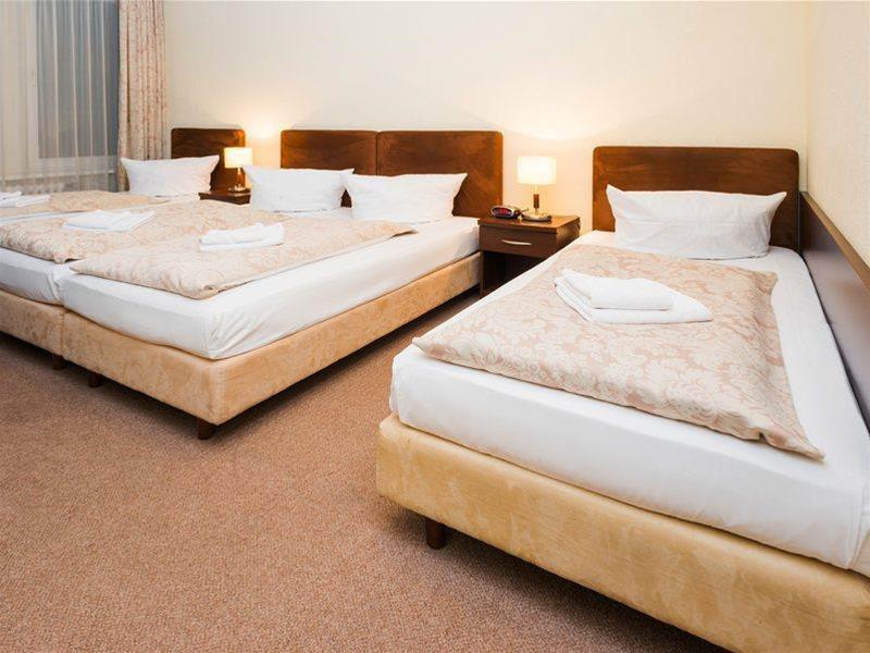 Upper Room Hotel Kurfuerstendamm Берлін Екстер'єр фото