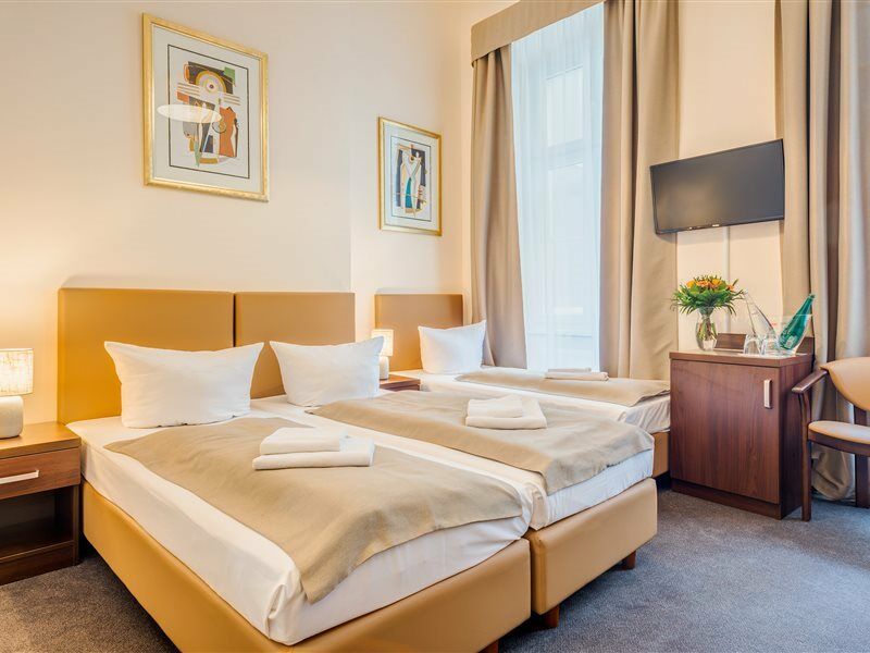 Upper Room Hotel Kurfuerstendamm Берлін Екстер'єр фото
