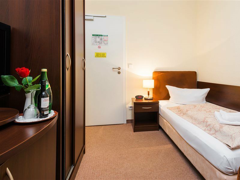 Upper Room Hotel Kurfuerstendamm Берлін Екстер'єр фото