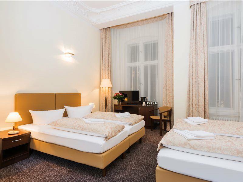 Upper Room Hotel Kurfuerstendamm Берлін Екстер'єр фото